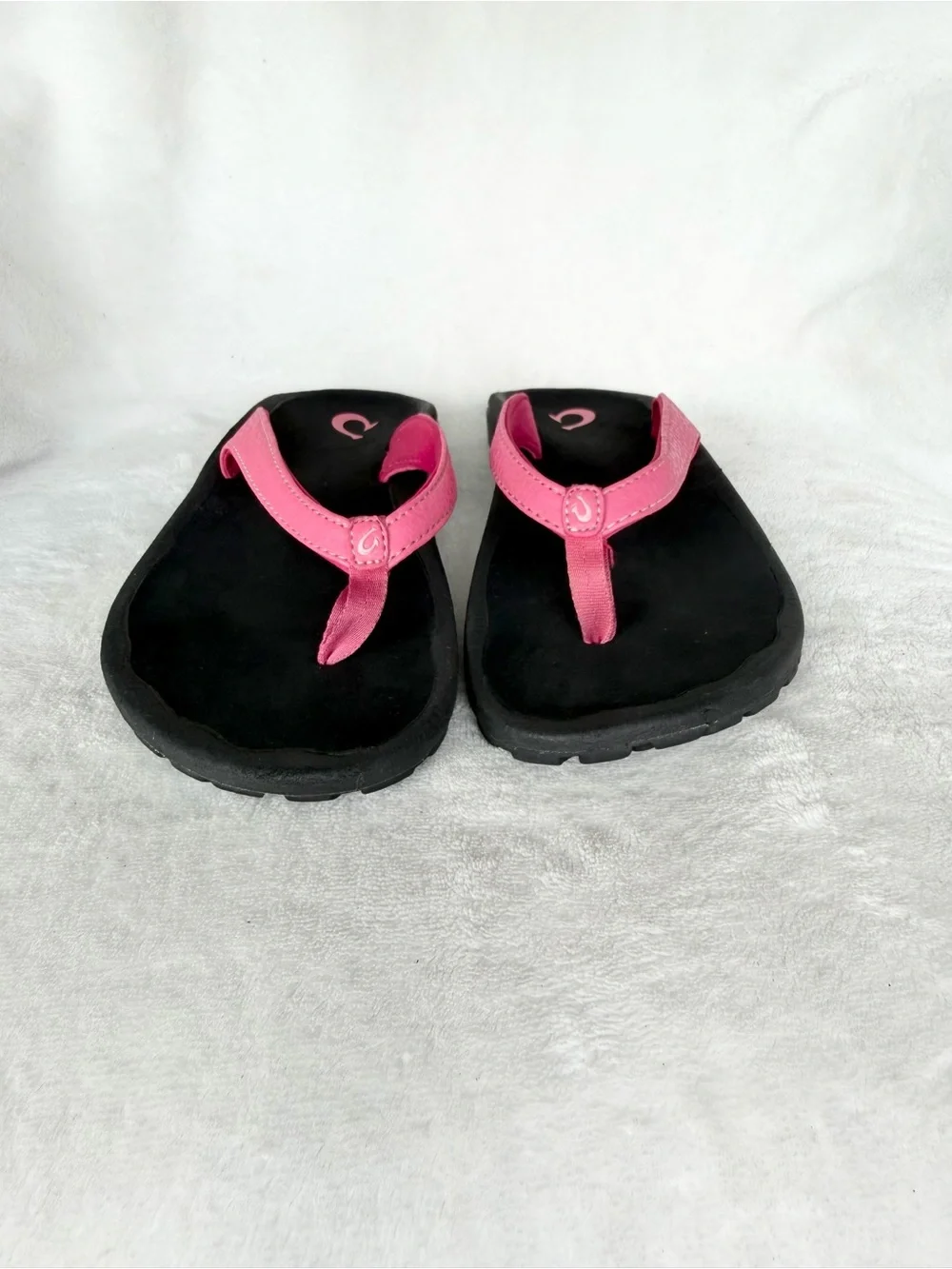 OLUKAI GIRLS' KULAPA KAI SANDAL/BIKINI PINK BLACK YOUTH SIZE 4 -5.